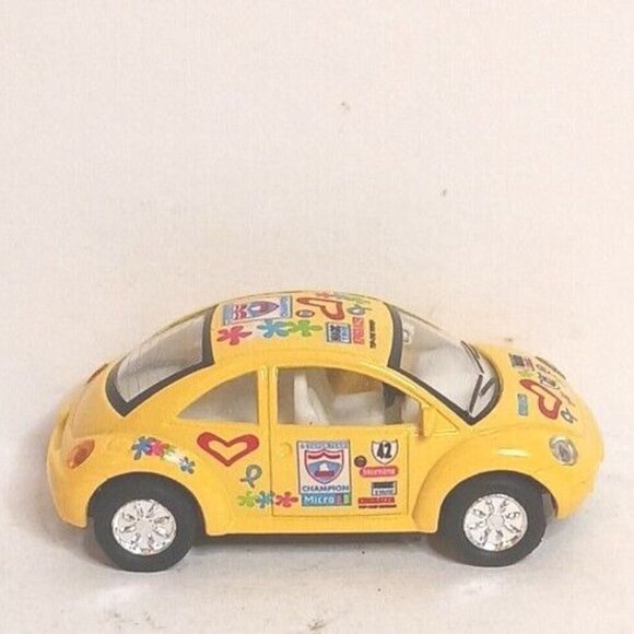 Micro Volkswagon VW Beetle Bug Pull Back Diecast Yellow Works Good Condition - Picture 2 of 9